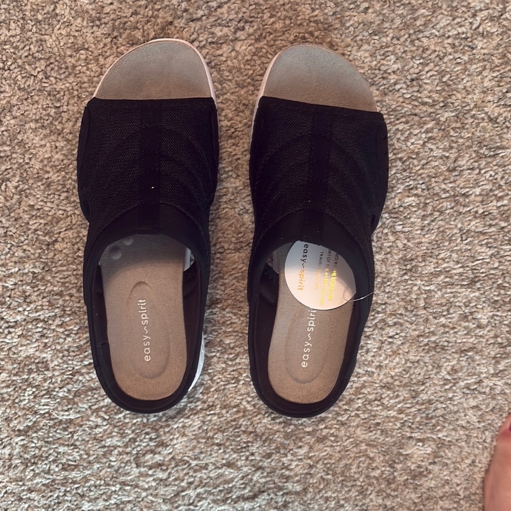 NWT Easy Spirit